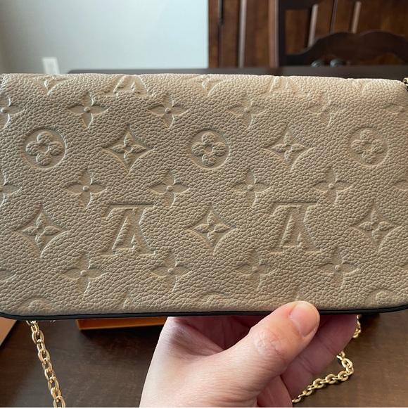 Louis Vuitton Félicie Pochette - Picture 2 of 13